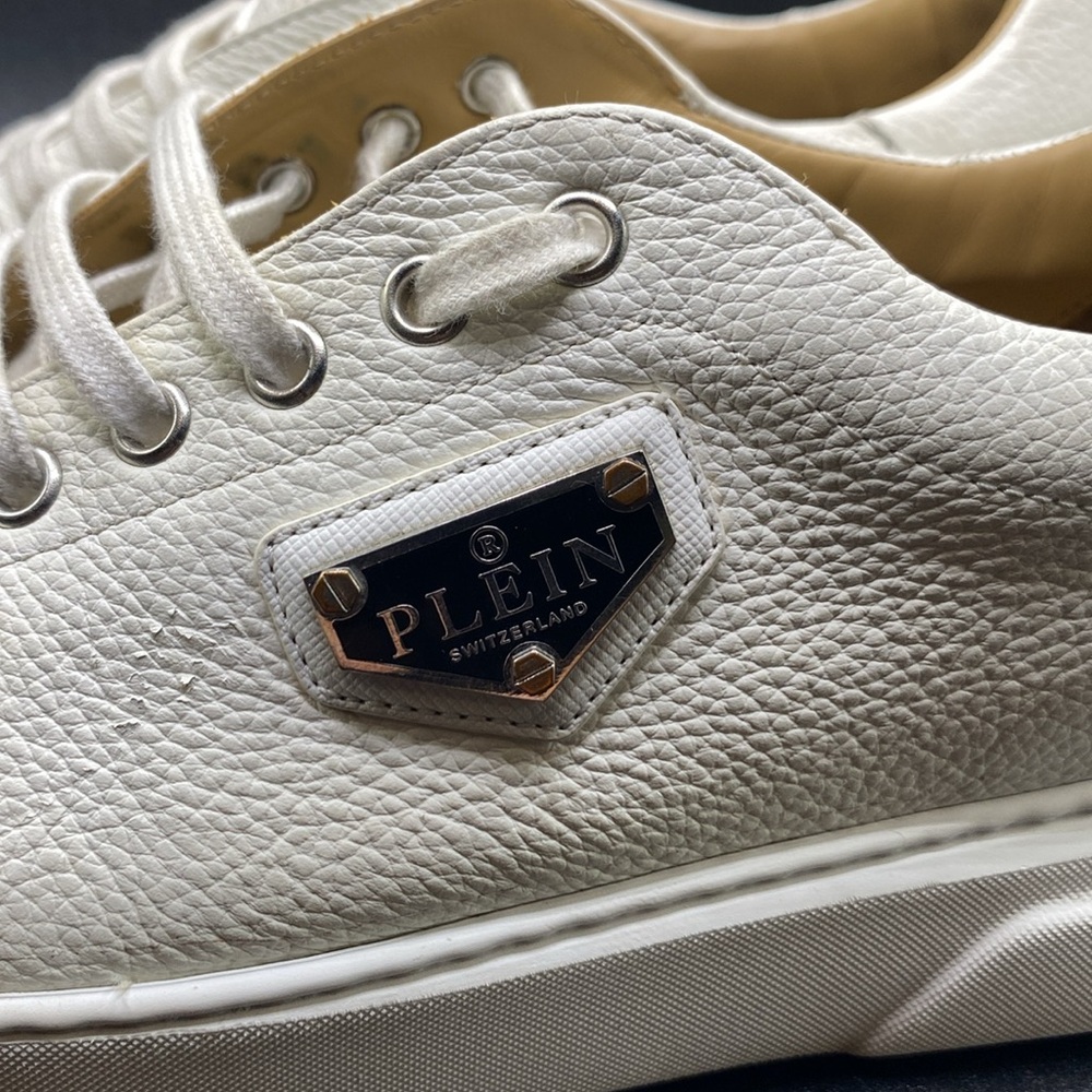 Phillip Plein Sneakers. White. Euro Size 42. US 9. - Picture 10 of 11